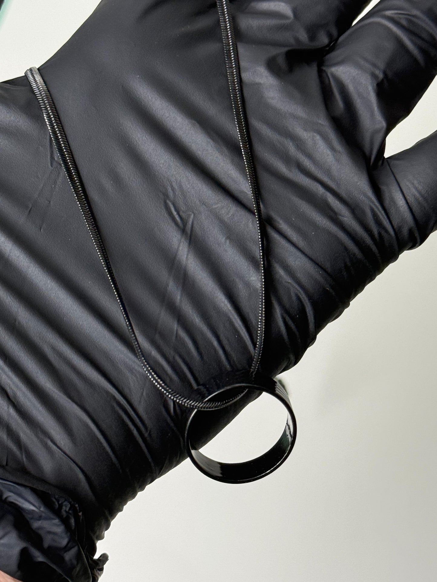 Black Chain with Ring – Stylish & Trendy